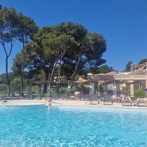 Sur Golf De L'isle-sur-la-sorgue Appartement